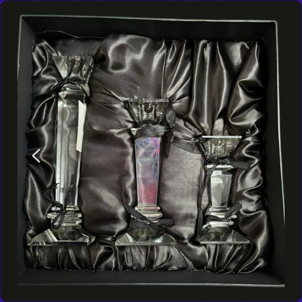 Godinger Shannon Crystal Prism (Set Of 3) Pillar Candle Holders In Plush Storage